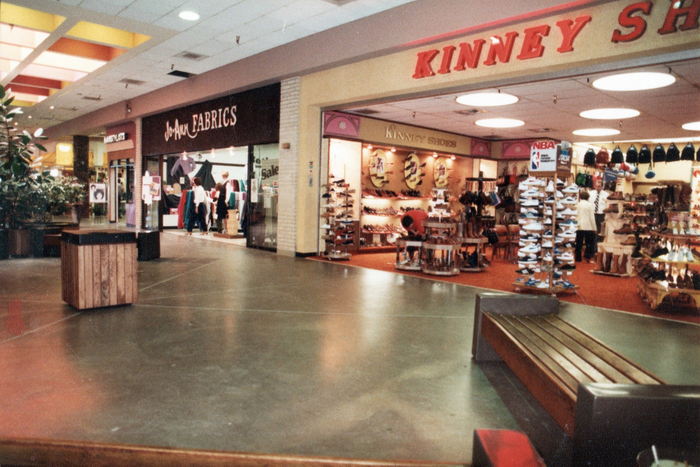 Marquette Mall - From Marquette Mall Memories Facebook